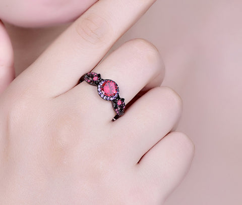 Black Daisy Black Gold Fashion/Engagement Ring