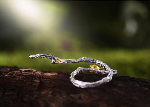 Handcrafted Birds on a Branch Ring