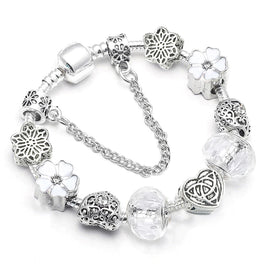 Daisy Love European Bracelet Design w. Murano Glass Beads - Available in 5 Colors