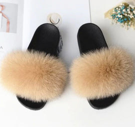 Style 113 Luxury Faux Fur Slippers ::  Khaki