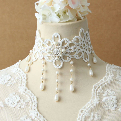Fleur White Lace & Pearls Choker